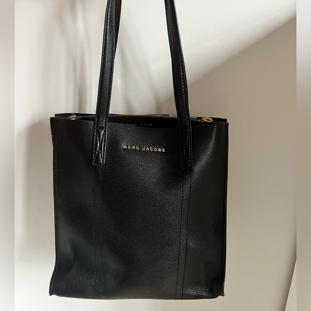 Marc Jacobs Tote - Black Leather (great condition)
